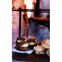 Poppyseed Muffins with Lemon Cream